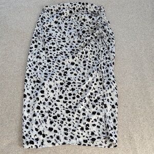 Zara Black and White Patterned Pencil Skirt